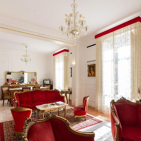 Le Rose Di Nonna Maria, Appartamento Di Lusso In Centro Citta Palermo Bagian luar foto
