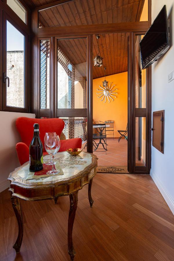 Le Rose Di Nonna Maria, Appartamento Di Lusso In Centro Citta Palermo Bagian luar foto