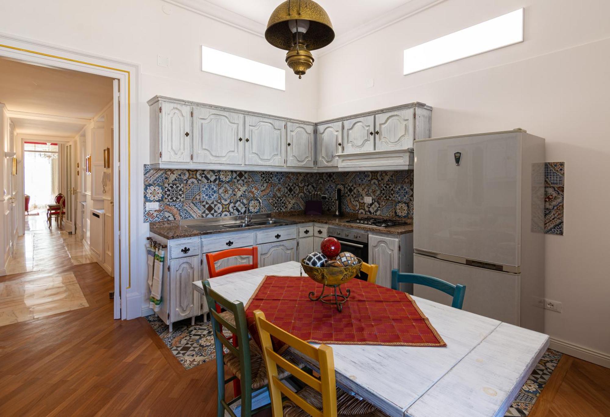 Le Rose Di Nonna Maria, Appartamento Di Lusso In Centro Citta Palermo Bagian luar foto
