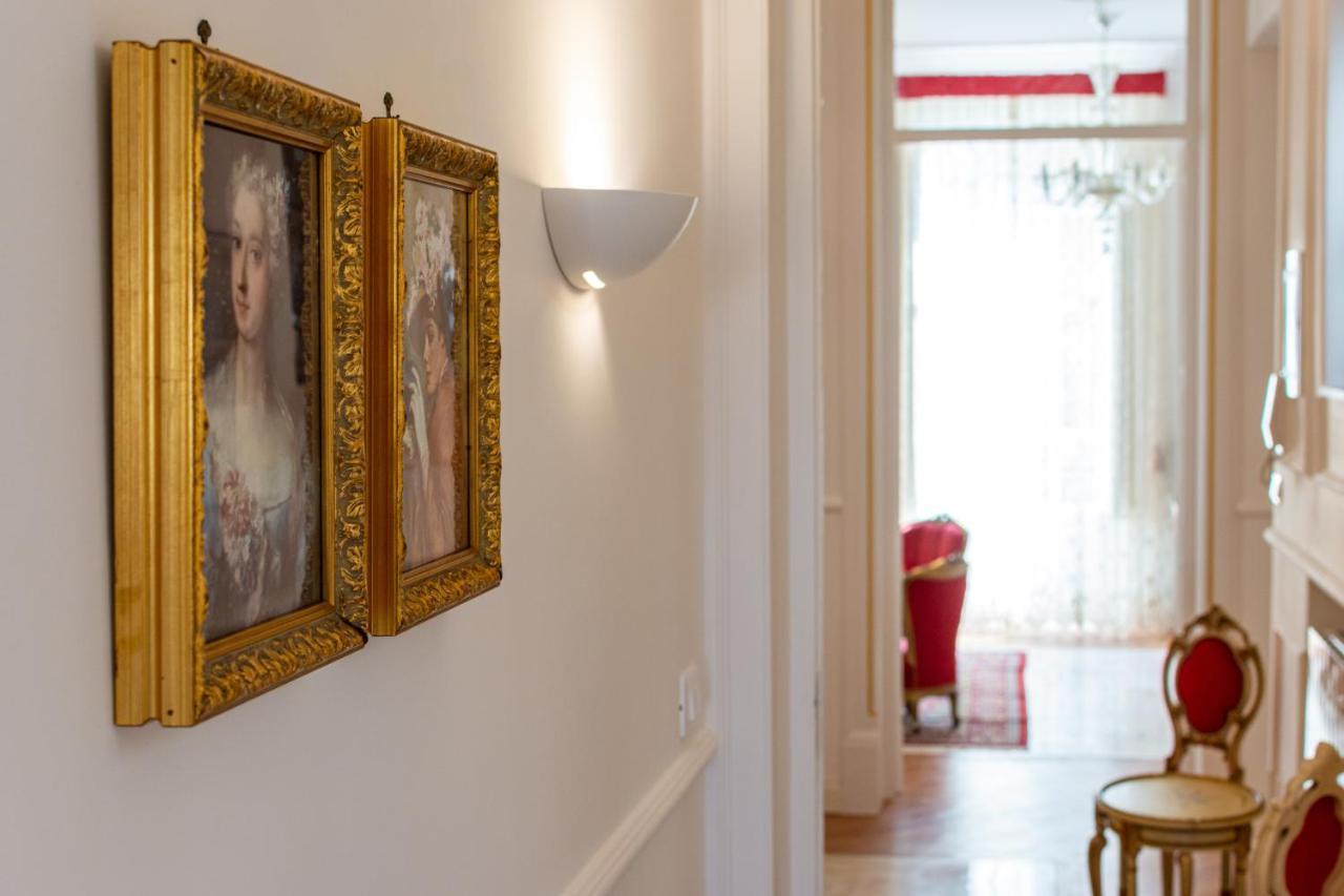 Le Rose Di Nonna Maria, Appartamento Di Lusso In Centro Citta Palermo Bagian luar foto