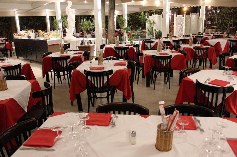 Le Rose Di Nonna Maria, Appartamento Di Lusso In Centro Citta Palermo Bagian luar foto